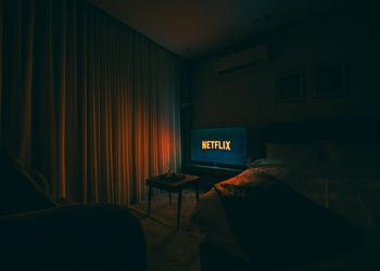 استديو بدخول ذاتي