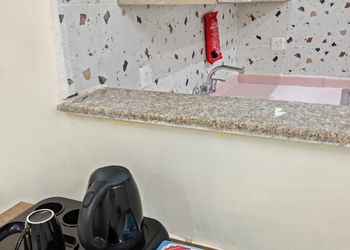 شقة بغرفتين نوم وصالة
