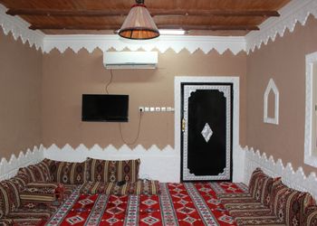 شاليه بملحق خارجي