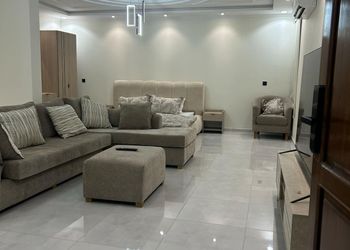 استديو هادئ بسرير ماستر 