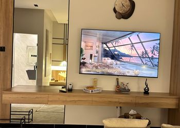 استديو هادئ بسرير ماستر 