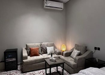 استديو بسرير ماستر