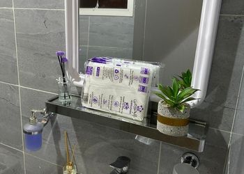 استديو هادئ بدخول ذاتي 