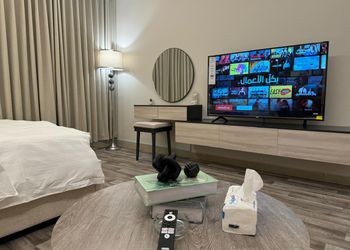 استديو هادئ بسرير ماستر 