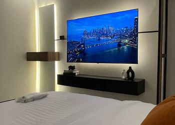 استديو هادئ بسرير ماستر 