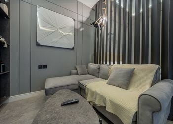 استديو هادئ بسريرماستر بدخول ذكي
