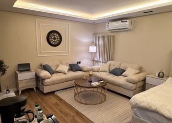 استديو هادئ بدخول ذاتي 
