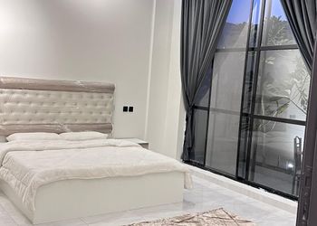 شاليه بغرفتين نوم ومسبح