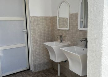 شاليه بصاله انيقة ومسبح