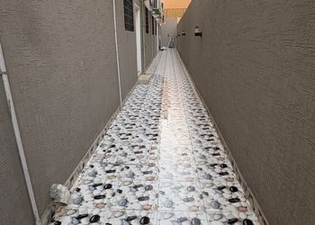 استديو بسرير ماستر وجلسة جانبية