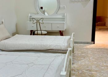 استراحة بجلسة خارجية و مجالس