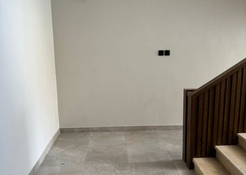 شقة بغرفة معيشة وغرفة نوم 