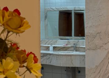 استراحة بمجالس واسعة و ألعاب أطفال 