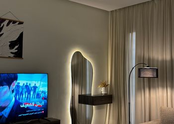 استديو بتصميم أنيق ودخول ذاتي
