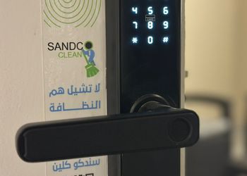 شقة بغرفه نوم وخدمه انترنت