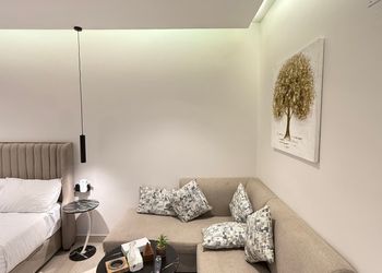استديو باثاث مريح وبسيط 