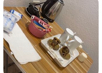 استديو بدخول ذاتي 