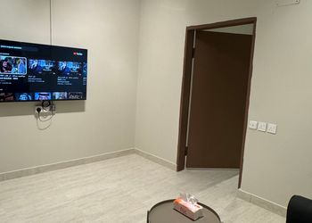 شقة بغرفة نوم ودخول ذاتي