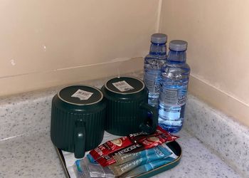 استديو هادئ بدخول ذاتي 