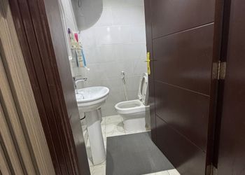 استديو هادئ بسرير ماستر 