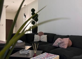 شقة بدخول ذاتي وغرفة نوم 