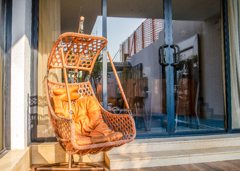 فيلا بمسبح خارجي وتصميم فاخر 