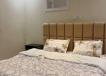 استديو هادئ بسرير ماستر 
