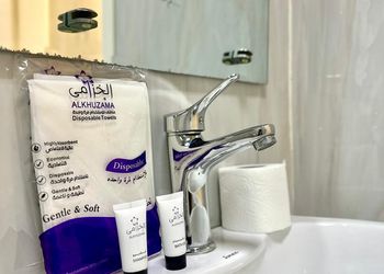 شقة بغرفة نوم وصالة 