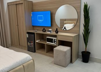 استديو هادئ بسرير ماستر 
