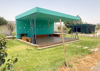 مزرعة بمجلس وجلسة خارجية 