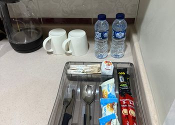 شقة بغرفة نوم وصالة 