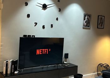 استديو هادئ بسرير ماستر 