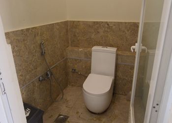 شاليه بجلسه خارجيه والعاب مائية