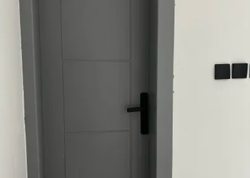 استديو هادئ بسرير ماستر 
