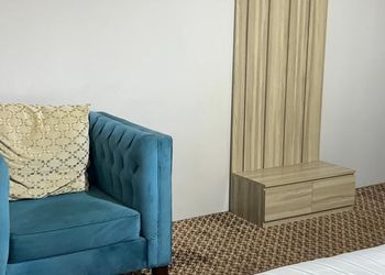 استديو هادئ بسرير ماستر 