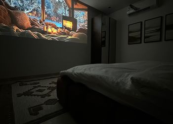 شقة فاخرة بغرفتين نوم و سينما
