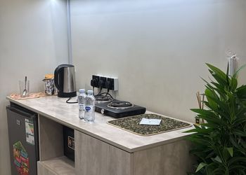 استديو بسرير ماستر