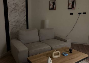 استديو هادئ بسرير ماستر
