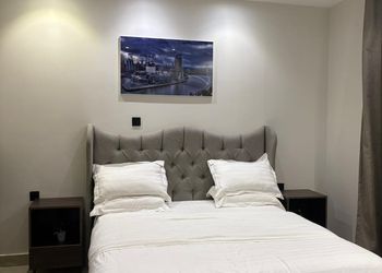 استديو بسرير ماستر ودخول ذاتي