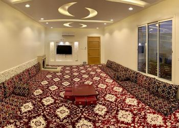 شاليه بمسطح اخضر