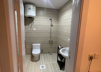 استديو بسرير ماستر وجلسة 