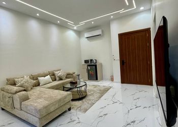 استديو هادئ بسرير ماستر 