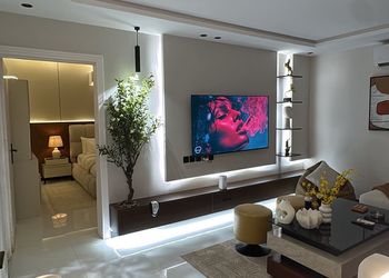شقه مودرن فاخره بموقع مميز
