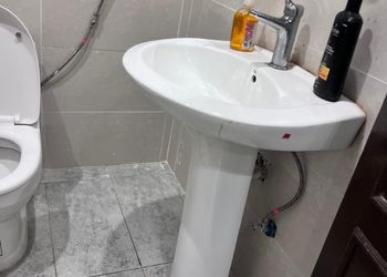 استديو بسرير ماستر وجلسة جانبية 