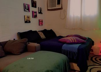 استديو هادئ بسرير ماستر 