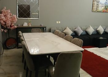 استراحة بمسطح اخضر ومجالس