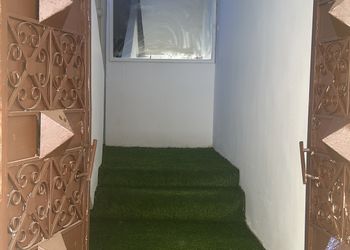 شقة بغرفتين نوم وصالة 
