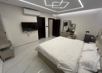شقه غرفه وحمام