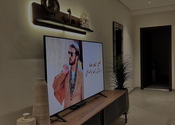 شقة أنيقة بصالة وغرفة نوم