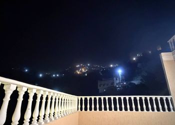 شقة بغرفة نوم وصالة